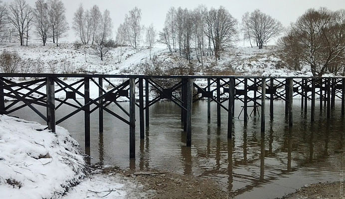 Свайные мосты: надежное решение для преодоления водных преград в Солнечногорске от 57360 руб